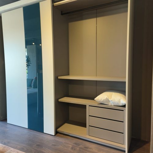 Stroppiana - Outlet - Armadio scorrevole Lago 02